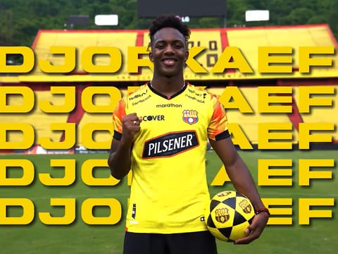 Djorkaeff Reasco ya se vistió de amarillo: Barcelona SC hizo oficial el fichaje del delantero ecuatoriano