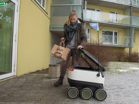 En Estonia, robots reemplazan al repartidor