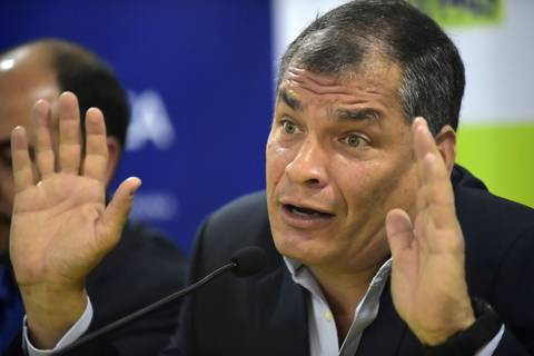Mensaje de Rafael Correa es desmentido por la Fiscalía, quien aclara que ‘la mentira de un prófugo de la justicia solo busca confundir, una vez más, a la opinión pública’