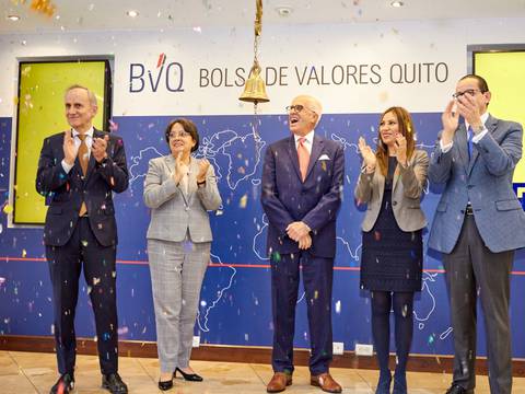 Con un ‘campanazo’, Bolsa de Valores de Quito reconoció a Banco Pichincha como la entidad financiera con más emisiones en el mercado de valores