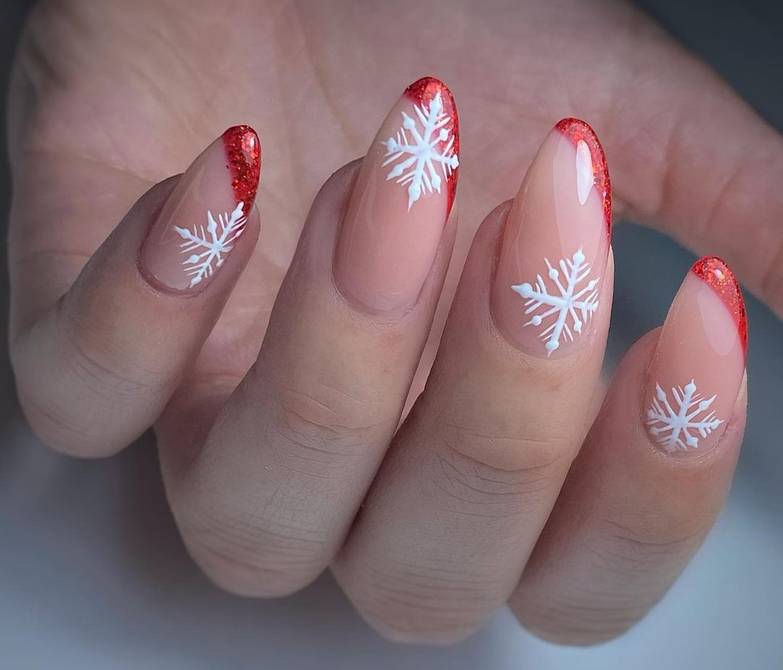 Estos son los cinco diseños de uñas que harán brillar tus manos en Navidad  | Moda | La Revista | El Universo