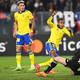 Boca Juniors aplaca su crisis con la victoria 2-0 sobre el Colo Colo del DT Gustavo Quinteros en la Copa Libertadores