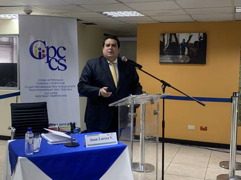 Piden no posesionar al nuevo procurador del Estado,  Juan Carlos Larrea, por ser accionista del Banco Guayaquil