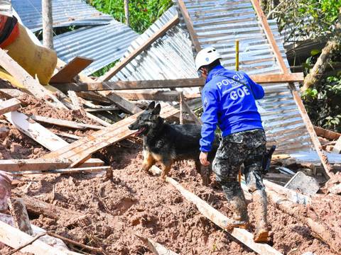 En casas acogientes pernoctan afectados tras deslizamiento en Morona Santiago