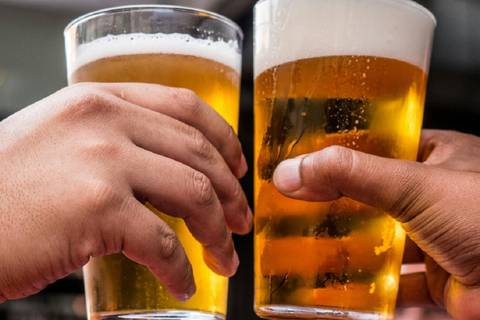 Cómo saber cuándo una persona está intoxicada por alcohol: estos son los síntomas