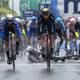 Alexander Cepeda y Jonathan Caicedo mantienen posiciones al cierre de una accidentada quinta etapa del Giro de Italia