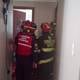 Una madre y dos hermanos murieron por inhalar monóxido de carbono de un calefón en el interior de una casa del norte de Quito