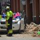 Una casa del centro  histórico de Cuenca se desplomó por sismo; hay un muerto y un herido