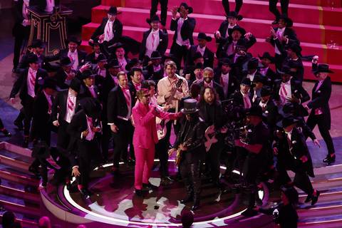 Premios Óscar 2024: Slash se unió a Ryan Gosling en la presentación de ‘I’m just Ken’