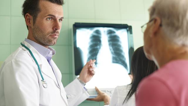 ¿Qué es el cáncer de pulmón metastásico? Síntomas y tratamiento cuando la enfermedad ya alcanzó el grado 4