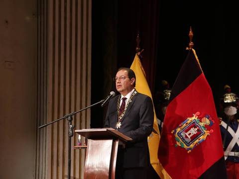 Santiago Guarderas pidió apoyo a los concejales para iniciar las operaciones del Metro de Quito en diciembre de 2022