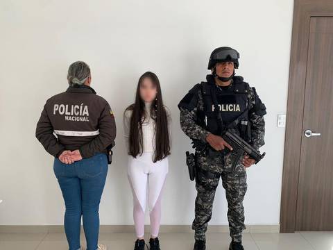 Mujer vendía a su hija por redes sociales en $ 100.000 en el norte de Quito
