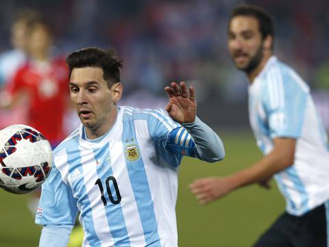 Radamel Falcao asegura que se culpa a Lionel Messi de todo