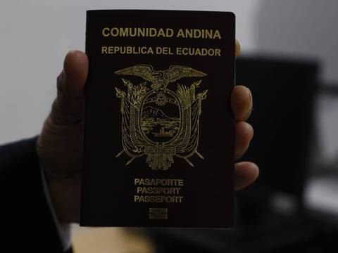 Este es el precio de los pasaportes de Ecuador dentro del país y en el exterior