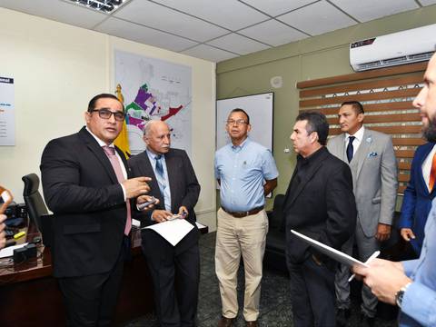 Dalton Narváez se posesiona como alcalde de Durán