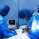 Especialistas del Hospital Monte Sinaí salvaron la vida de un bebé mediante procedimiento intrauterino