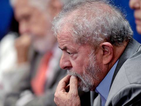 Lula da Silva seguirá en prisión; desistió de pedir régimen semiabierto