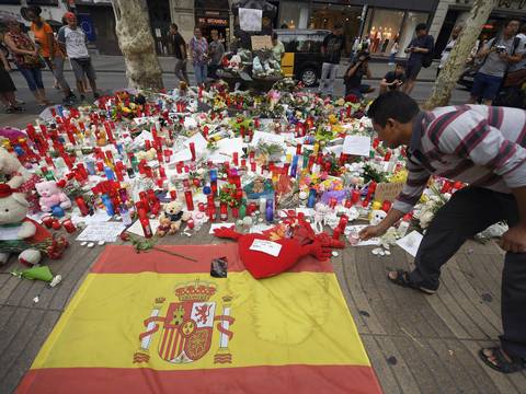 Barça tendrá un triste inicio de Liga por el atentado