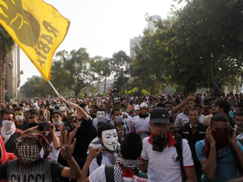 La violencia se desborda en El Cairo con demostración de fuerza de islamistas