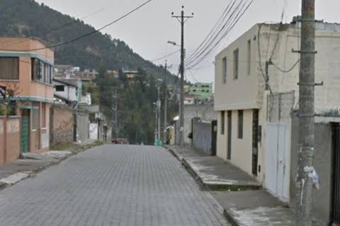 Un sujeto le rompió la mandíbula a un perro en el norte de Quito