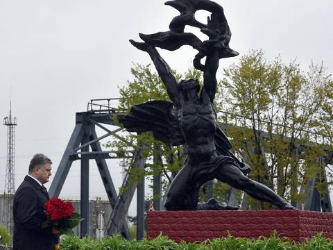 Ucrania recuerda la catástrofe de Chernóbil 30 años después