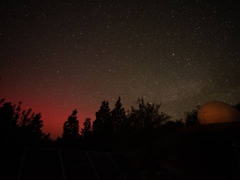 Las auroras boreales se pueden ver por tercera noche consecutiva, en plena tormenta solar