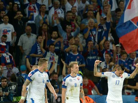 Eslovaquia triunfó 2-1 sobre Rusia por el Grupo B