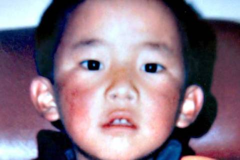 Dalái lama: qué se sabe de Gedhun Choekyi Nyima, el heredero del líder espiritual al que China detuvo cuando tenía 6 años y lleva 25 en paradero desconocido