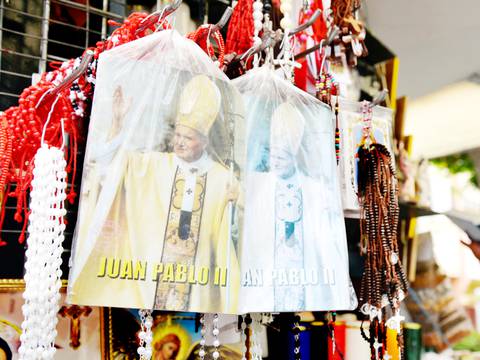Con eucaristías se celebra el día de san Juan Pablo II
