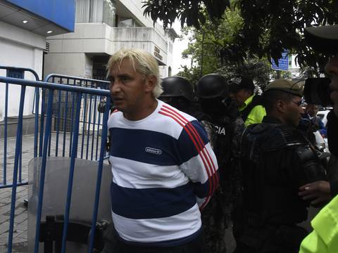 De cinco a siete años de cárcel podría enfrentar Colón Pico y otros cuatro detenidos en Puerto Quito