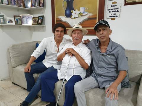 Los Martinetti: abuelo, hijo y nieto unidos por sangre, corazón y el sabor del cacao 