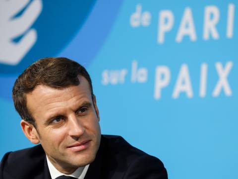 Francia recibe a líderes mundiales para el Foro de la Paz de París