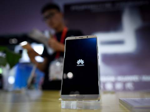 Huawei supera a Samsung y se convierte en líder de ventas de celulares, asegura consultora