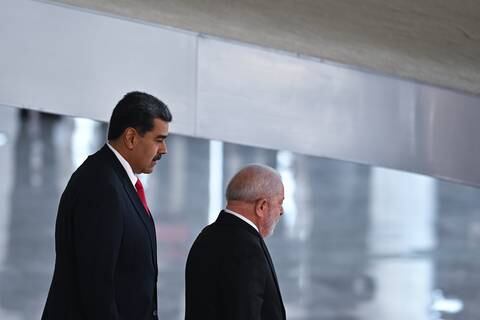 Lula da Silva recibe a Nicolás Maduro en Brasilia con honores de Estado