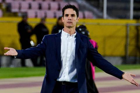 ‘Josep Alcácer, renuncia o te hacemos renunciar en Liga de Quito’, la amenaza de la barra Muerte Blanca tras perder ante Barcelona SC