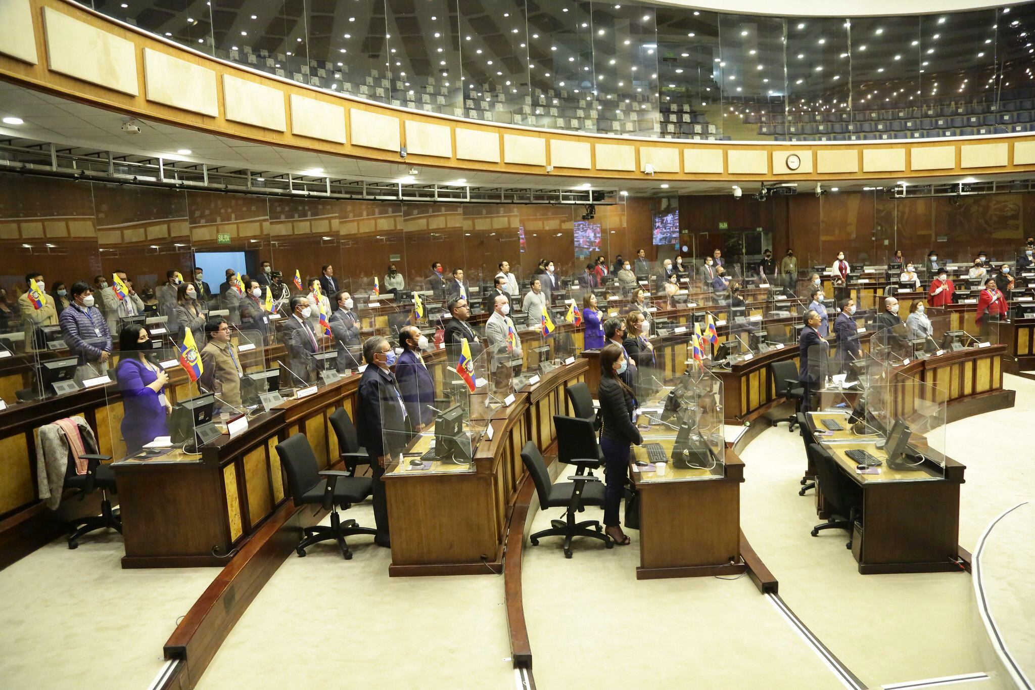 Al filo de los plazos, se decide el destino de la reforma tributaria y la proforma 2022