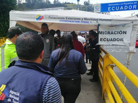 EE. UU. establecerá  puntos de movilidad segura  para extranjeros en Ecuador 