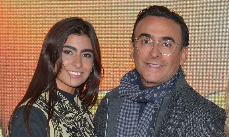 Critican a hija de Adal Ramones por broma pesada a su empleada doméstica