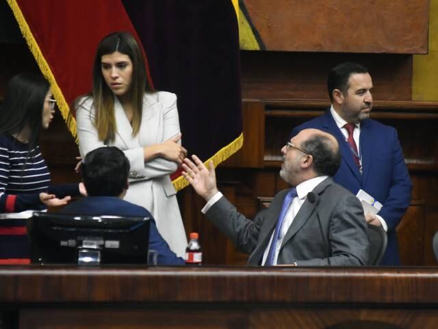 Asamblea Nacional retoma el juicio político al ex presidente de la República Guillermo Lasso