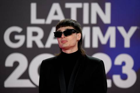 Peso Pluma cancela su gira en Latinoamérica y su actuación en Viña del Mar por problemas personales; el festival devolverá el dinero de las entradas