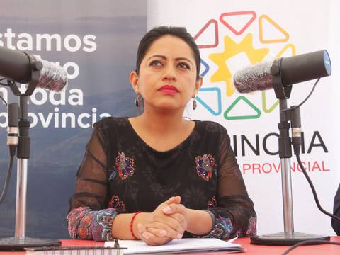 Consejo Provincial pide que Paola Pabón, prefecta de Pichincha, siga libre