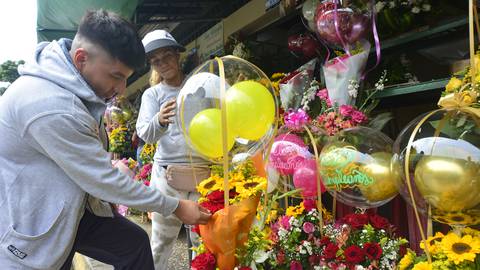 Festejo del Día de la Madre  mueve el comercio en Guayaquil: oferta va desde croissants hasta arreglos florales