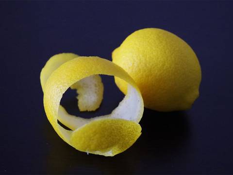 El secreto del té de cáscara de limón para reducir el colesterol y bajar la presión arterial lo aporta esta poderosa fibra: Así debes prepararlo