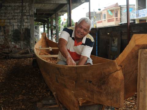 Ricardo Rodríguez, una vida fabricando canoas