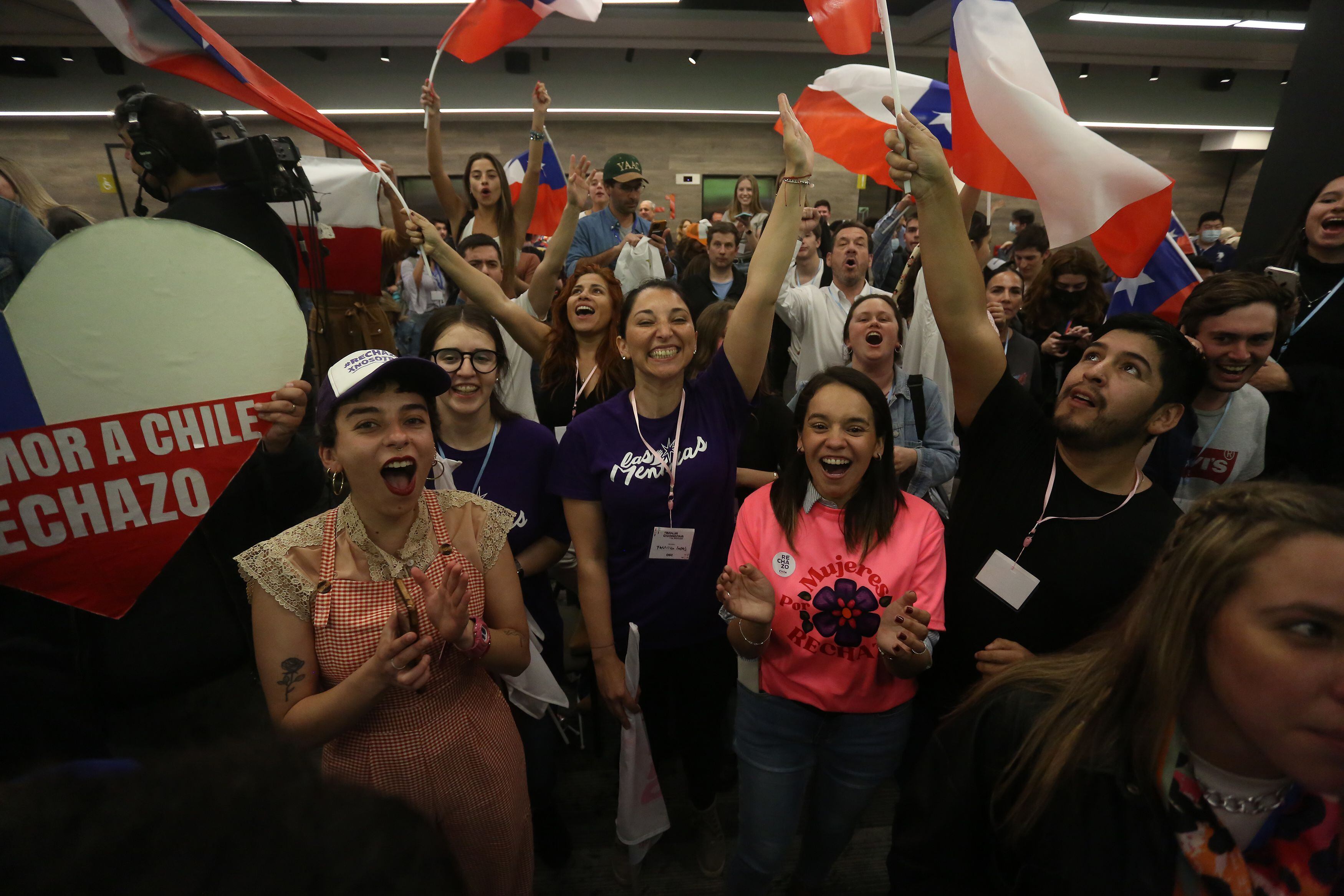 Chile rechaza proyecto de nueva Constitución