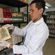 Unidad de Patrimonio Cultural trabaja en restauración de libros antiguos de la Biblioteca Municipal de Guayaquil