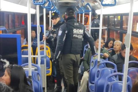 Preocupación en Tulcán por frecuentes asaltos a buses urbanos 