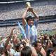 ‘Desaparecido’ Balón de Oro que ganó Diego Maradona en 1986 se subasta en París