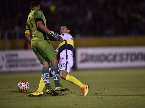 En Argentina se preguntan si fue gol de Boca en el Atahualpa