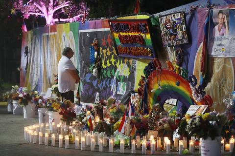 Doloroso homenaje a los 49 muertos en el tiroteo hace un año en Orlando